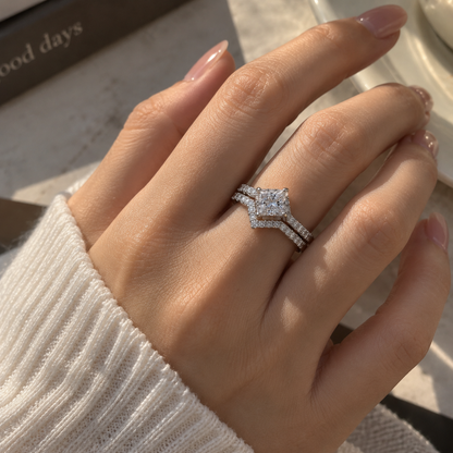 The Poise Ring Set